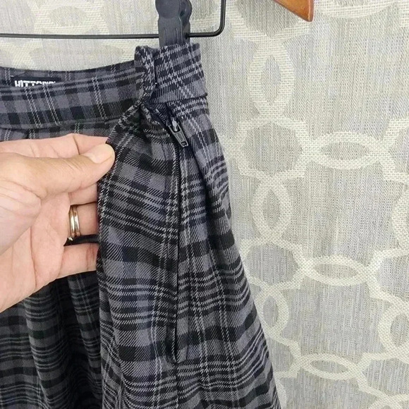 Hot Topic Gray Plaid Gothic Mini Skirt Women's L - Picture 3 of 8